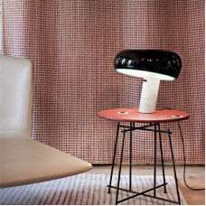 Modern Minimalist Soft Decor Designer Showroom Snoopy Touch Nordic Table Lamp