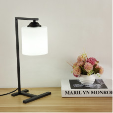 Creative Nordic Simple Modern Stylish Warm Light Personal Study Lamp Desk Decor Warm Bedroom Bedside Lighting