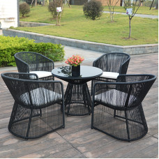 Outdoor Rattan Furniture Set For Modern Vacation Spot