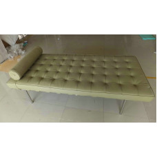 Barcelona Daybed In Olive Color