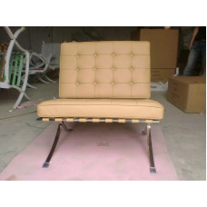 Camel Barcelona Chair in Italian Leather in Standard grade