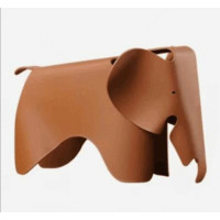 Elephant Lounge Chair In Brown Cognac